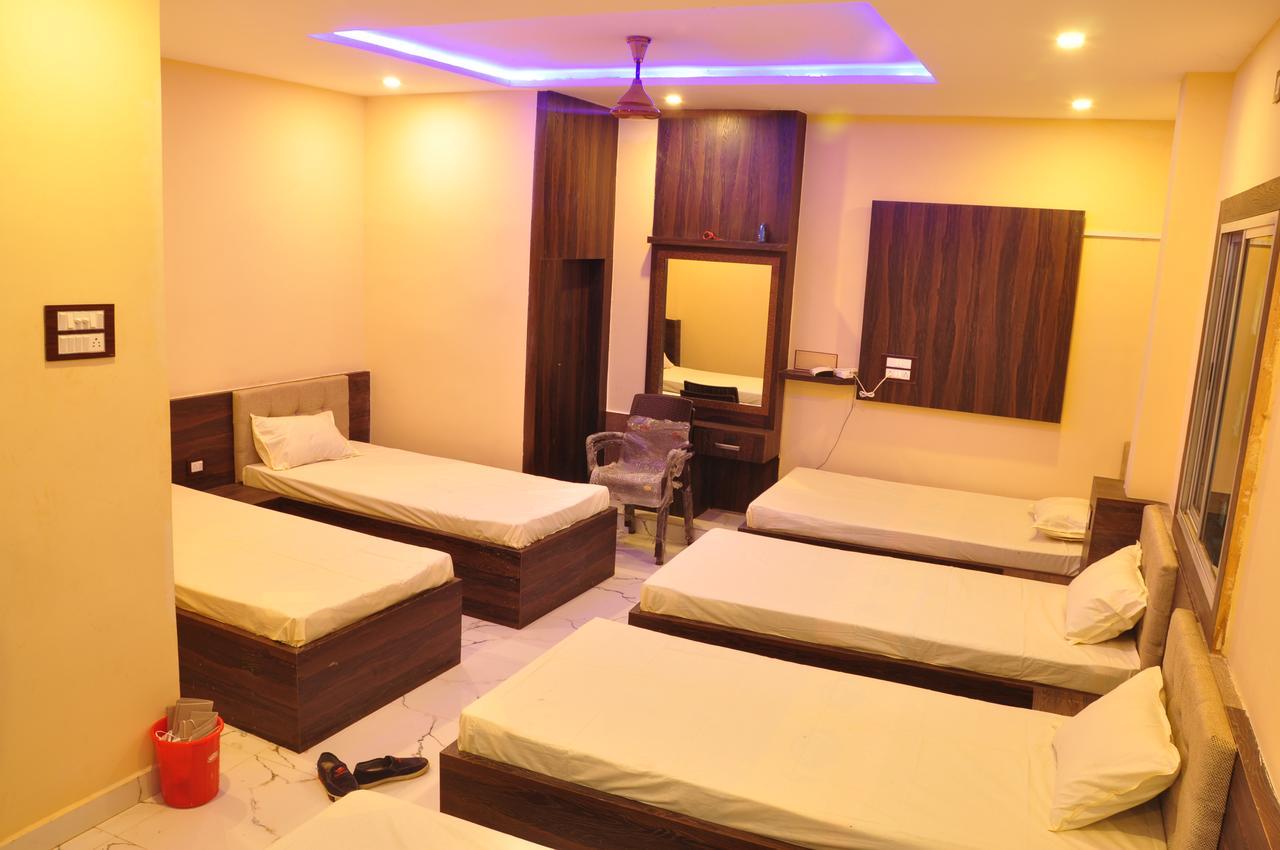 Hotel Golden Inn Balangir Buitenkant foto