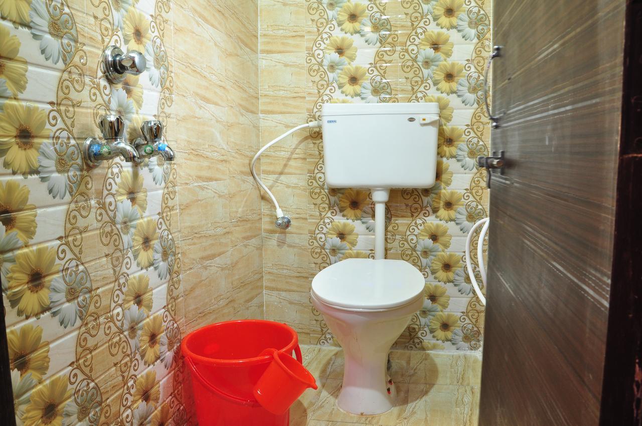 Hotel Golden Inn Balangir Buitenkant foto